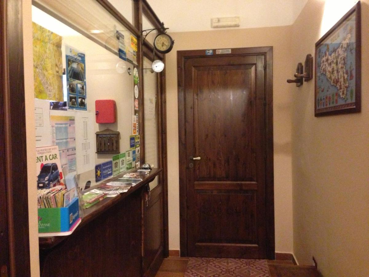 B&B Cinisi Vacanze Buitenkant foto